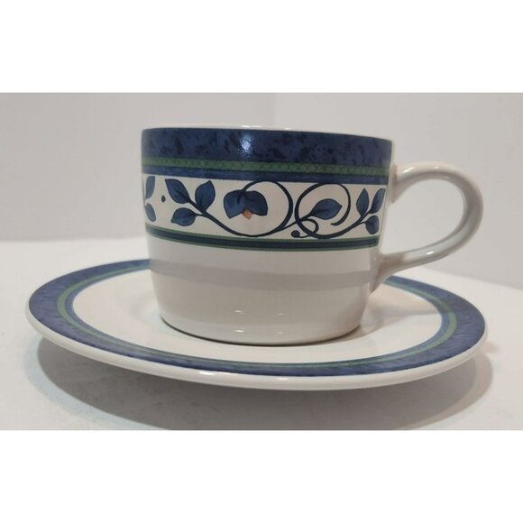 Vintage Pfaltzgraff Orleans Set Of 3 Cups And Saucers Blue Vine - Picture 5 of 9